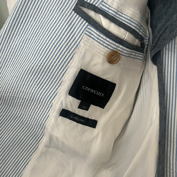 J. Crew boys Ludlow light blue and white seersucker suit - Picture 4 of 14